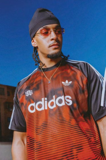 Three stripes — Psycho Moustache